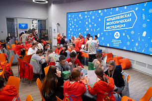 Саратовские медики на педагогическом форуме учили оказывать первую помощь 